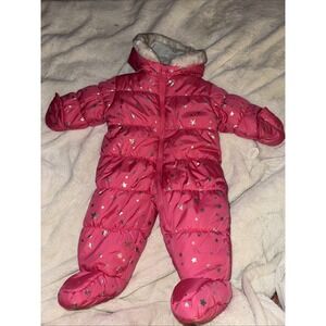 Carter's Pink W/Silver Stars Baby Girl size 0-3M hooded  snowsuit Mittens NWT
